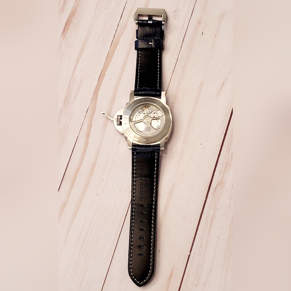 Panerai Luminor GMT with Blue and Silver Accents - Picture 10 of 14